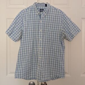 Izod Men's Light Blue and White Checkered Shirt